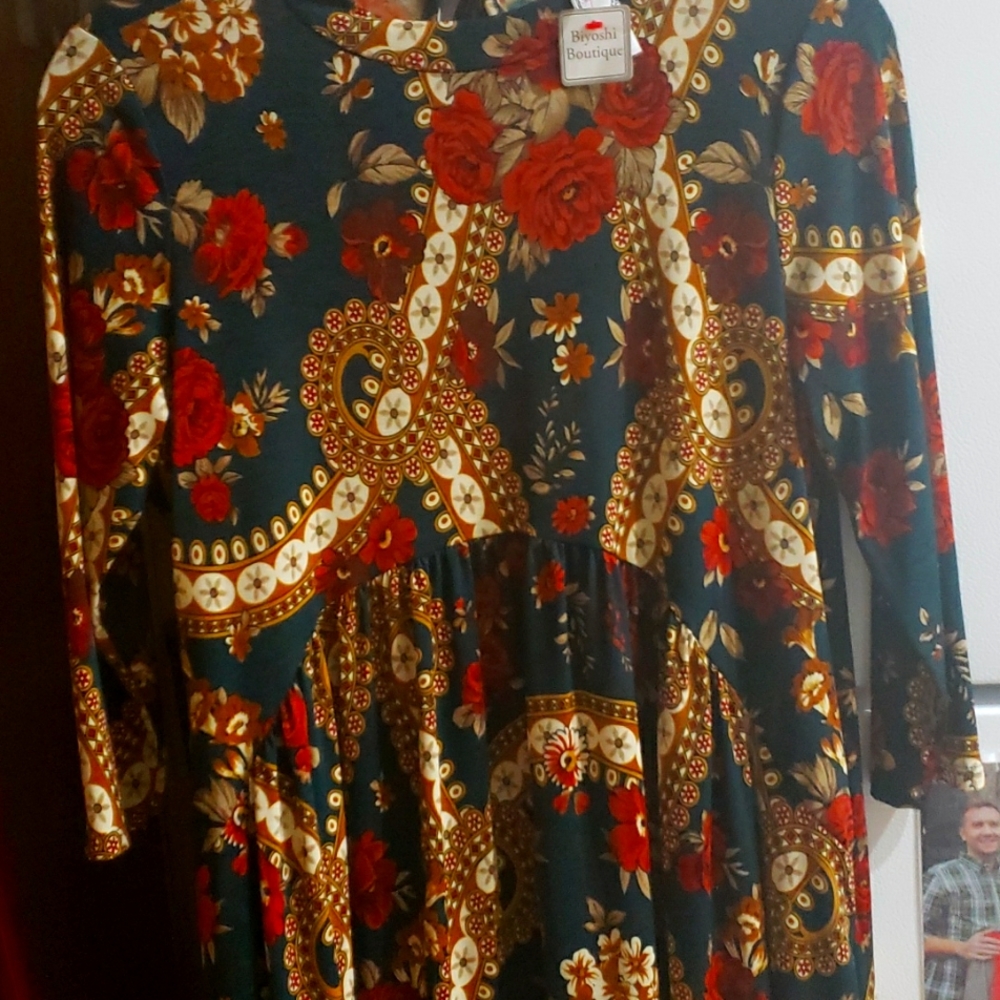 COPY - Floral Dress Size M